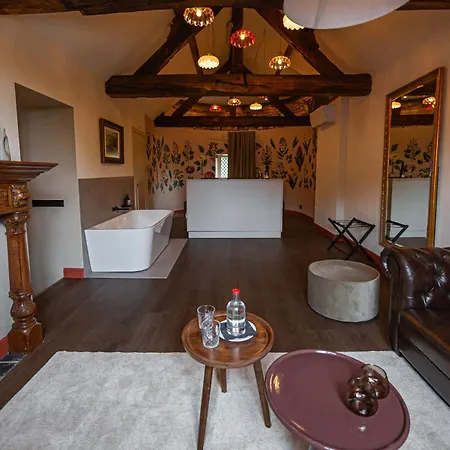 ホテル Buitenplaats Kasteel Elsloo