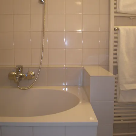 Buitenplaats Kasteel Hotell Elsloo (Limburg)