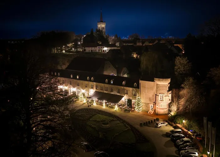 Buitenplaats Kasteel 3* Элслоо